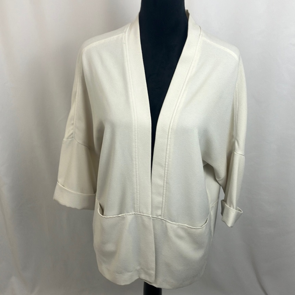 H&M Divided Elegant Cream Open-Front Cardigan blouse woman’s size small